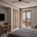 Archipelagos Hotel 5*