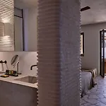 Archipelagos Hotel 5*