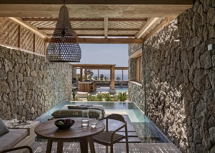 فندق Archipelagos 5*